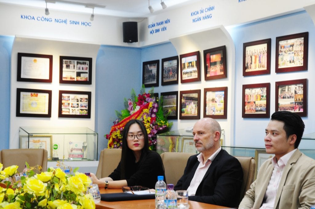 EGO Group: ông Oliviero Godi – KTS quy hoạch Polytechnic University of Milan – Chủ tịch HĐQT tập đoàn EGO Group, ông Thái Bình Dương – KTS cảnh quan Polimi Milano – Giám đốc sáng tạo và các cộng sự từ tập đoàn EGO Group EGO Group: ông Oliviero Godi – KTS quy hoạch Polytechnic University of Milan – Chủ tịch HĐQT tập đoàn EGO Group, ông Thái Bình Dương – KTS cảnh quan Polimi Milano – Giám đốc sáng tạo và các cộng sự từ tập đoàn EGO Group